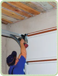 Expert Garage Doors Repairs Groveland, MA 978-716-3025